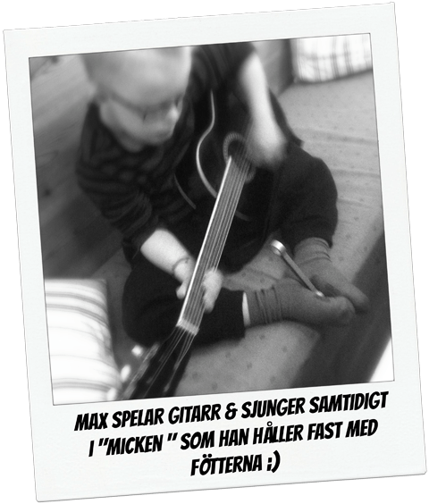 hålla micken med fötterna2